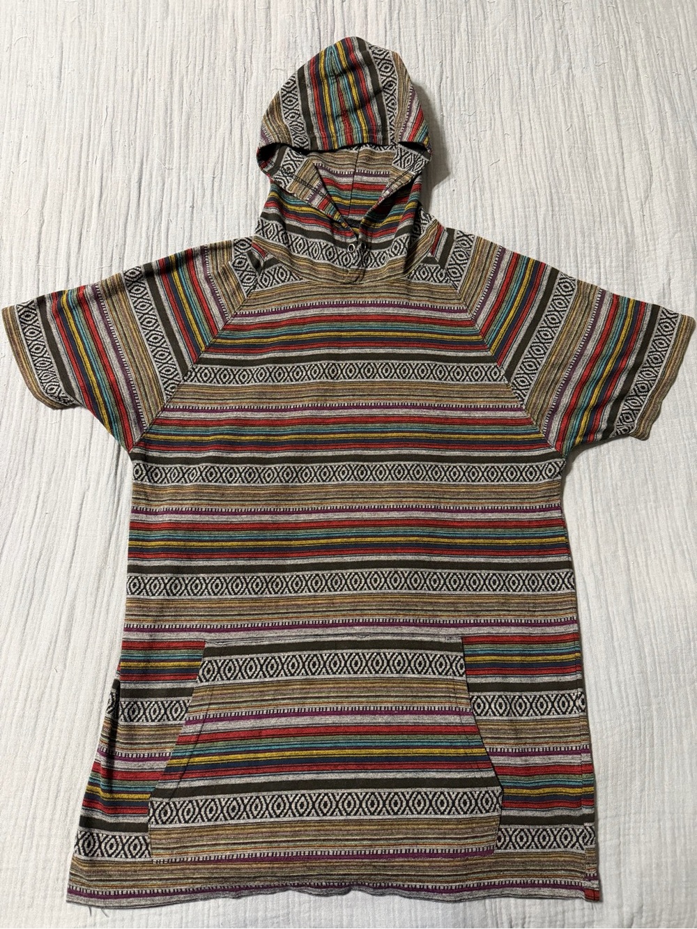 Beautiful Giant Women’s Hoodie Short Sleeve Multicolor Stripe Aztec Pullover XL